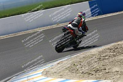 media/Jul-19-2025-TrackDaz (Sat) [[ff1509a44a]]/C Group/140pm (Turn 6)/